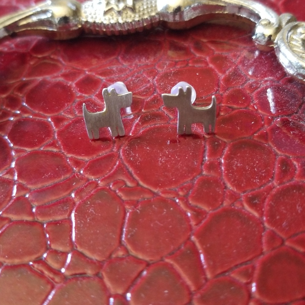 Silver cute dog earrings